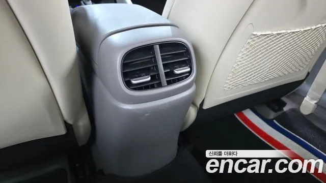 Hyundai Avante — фото 31