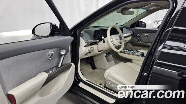 Genesis GV60 — фото 10