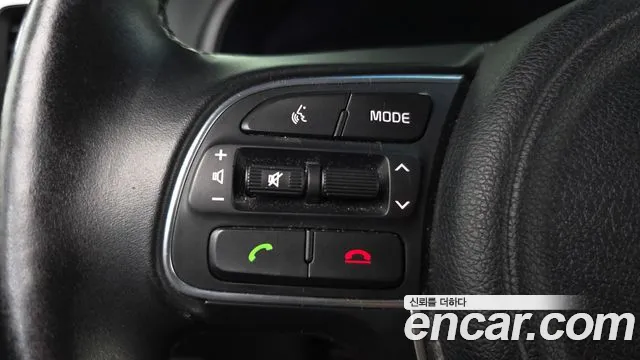 Kia Sportage — фото 28