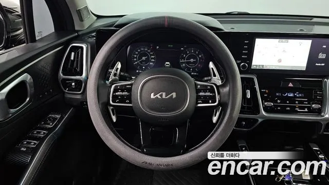 Kia Sorento — фото 12