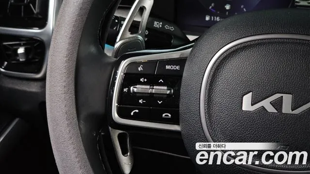 Kia Sorento — фото 14