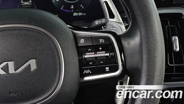 Kia Sorento — фото 15