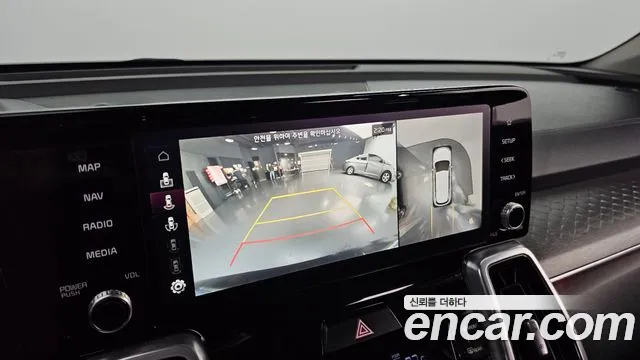 Kia Sorento — фото 17
