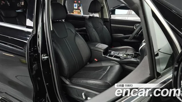 Kia Sorento — фото 9