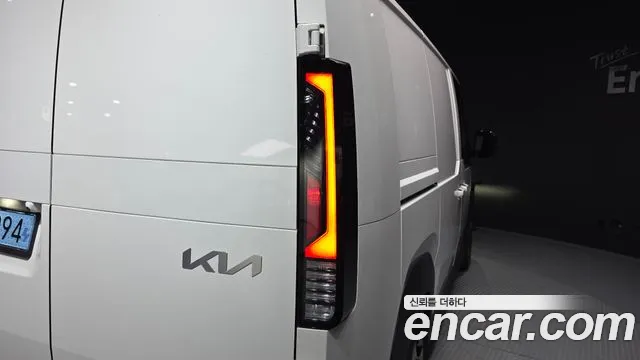 Kia PV5 — фото 23