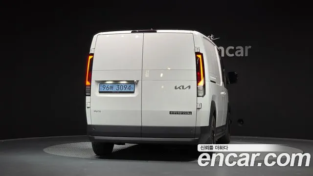 Kia PV5 — фото 4
