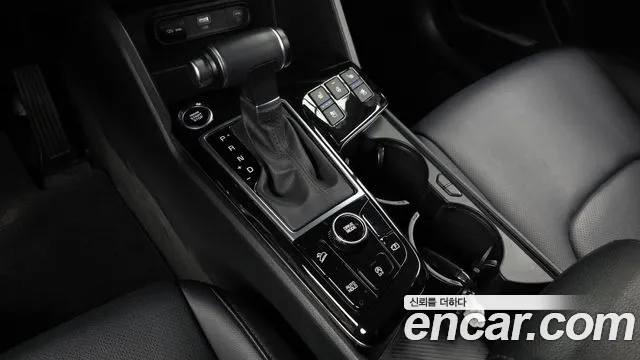 Kia Sportage — фото 9