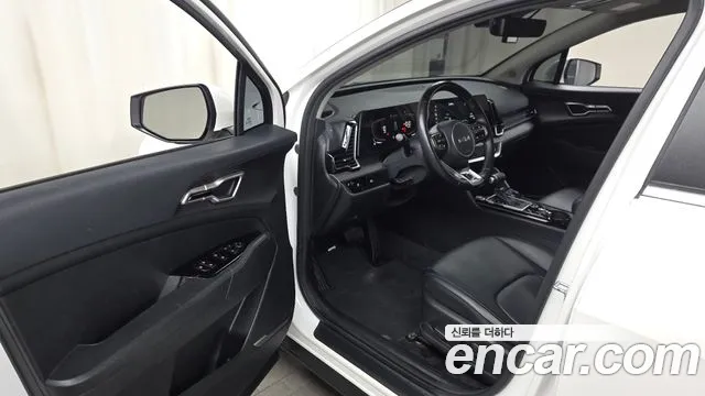 Kia Sportage — фото 10