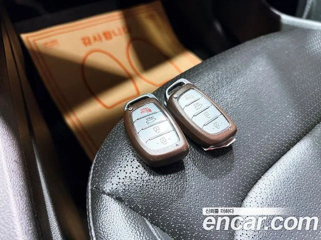 Hyundai Avante — фото 16