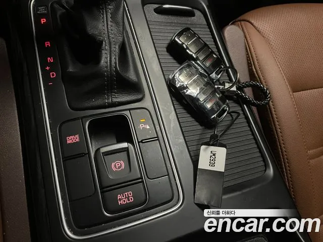 Kia Sorento — фото 12