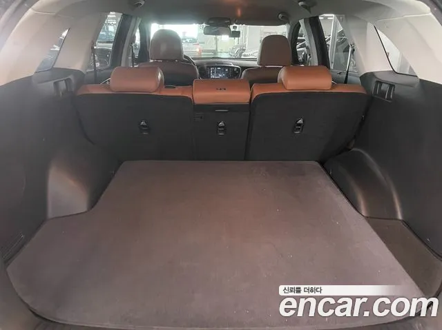 Kia Sorento — фото 17