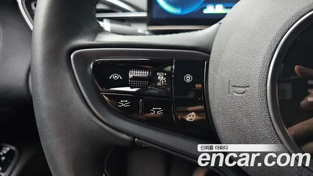 BYD Seal — фото 28