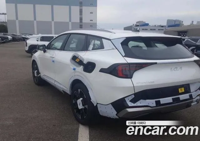 Kia Sportage — фото 10