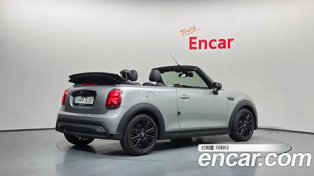 Mini Cooper Convertible — фото 2