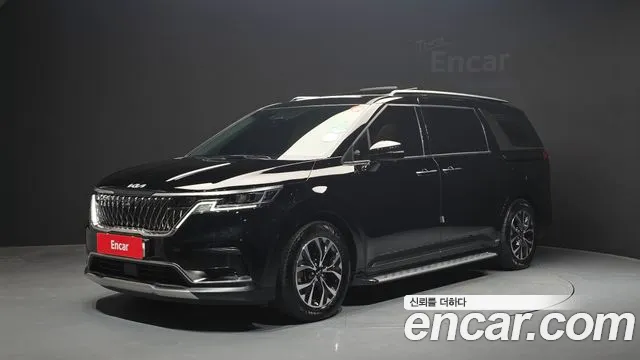 Kia Carnival — фото 1
