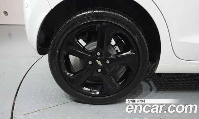ChevroletGMDaewoo Spark — фото 4