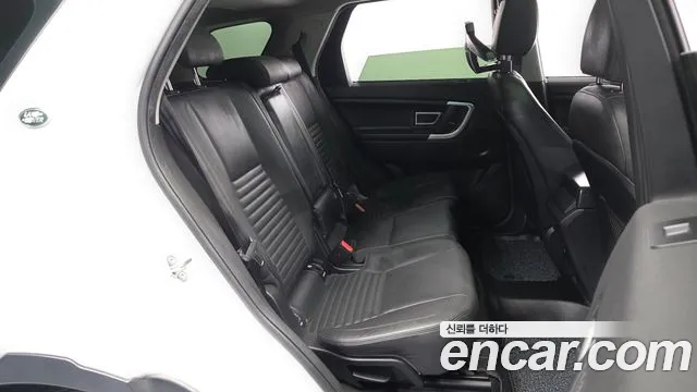 Land Rover Discovery Sport — фото 12