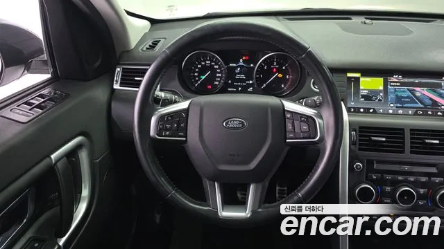 Land Rover Discovery Sport — фото 13