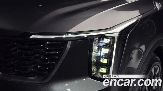 Kia Sorento — фото 22