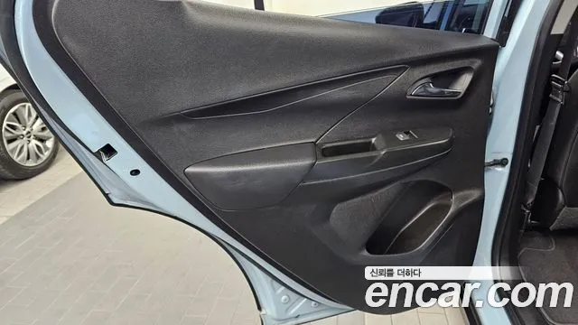 ChevroletGMDaewoo Bolt EV — фото 25