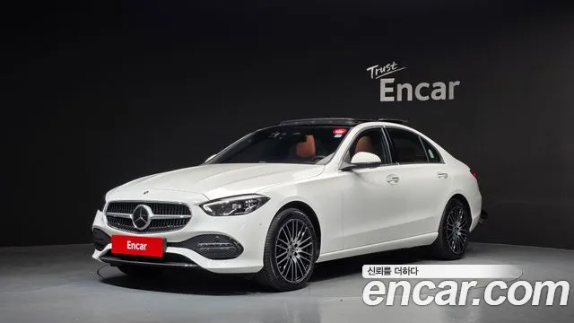 Mercedes-Benz C-Class — фото 1