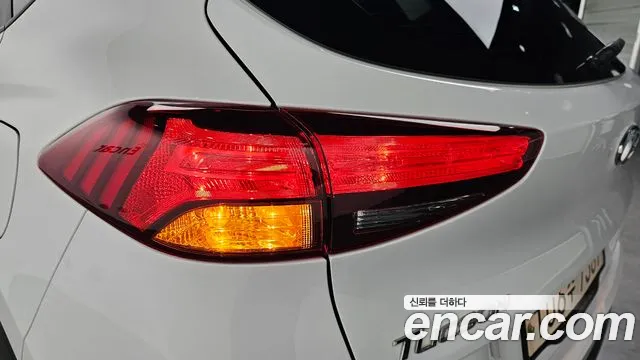 Hyundai Tucson — фото 23