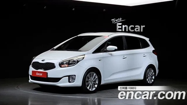 Kia Carens — фото 1