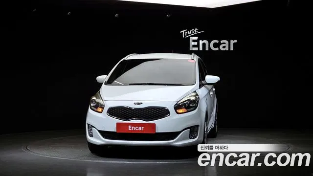 Kia Carens — фото 3