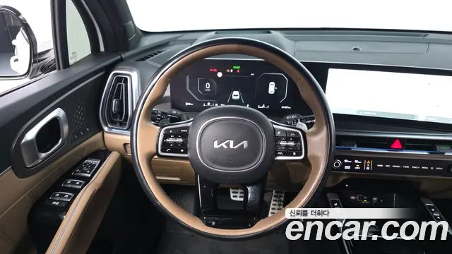 Kia Sorento — фото 13