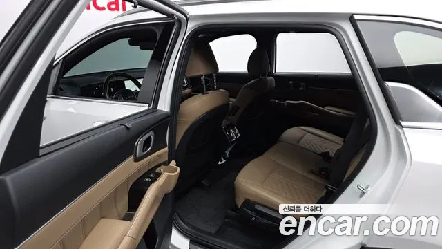 Kia Sorento — фото 26