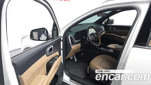 Kia Sorento — фото 10