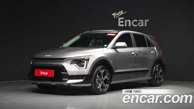 Kia Niro — фото 1