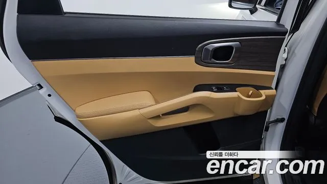 Kia Sorento — фото 25