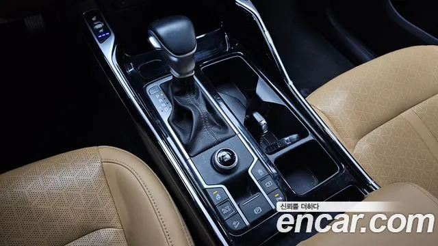 Kia Sorento — фото 9