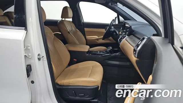 Kia Sorento — фото 10