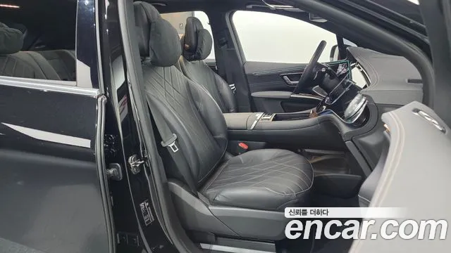 Mercedes-Benz EQS — фото 12