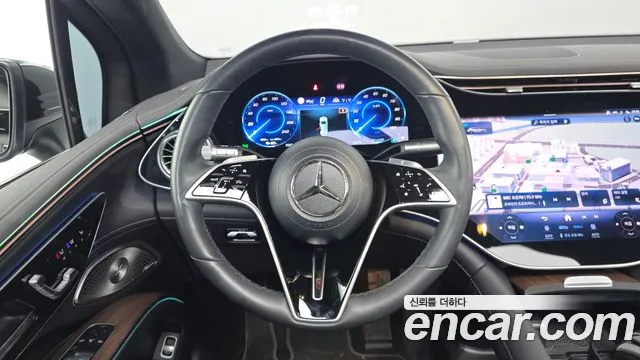 Mercedes-Benz EQS — фото 13