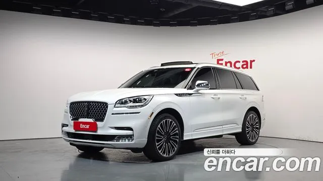 Lincoln Aviator — фото 1