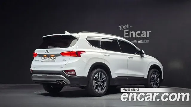 Hyundai Santa Fe — фото 2