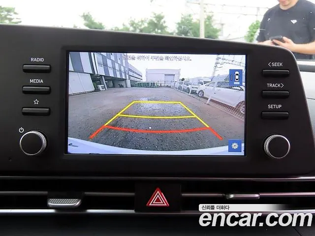 Hyundai Avante — фото 17