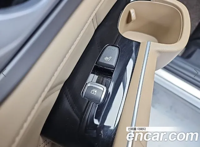 Kia Sorento — фото 13