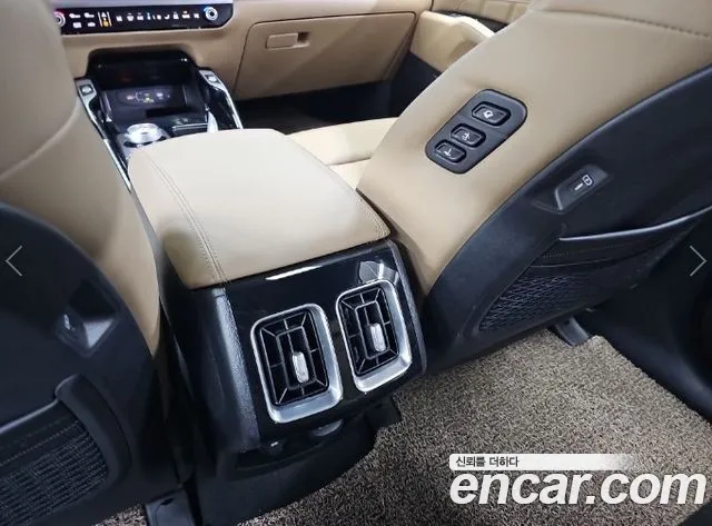Kia Sorento — фото 14