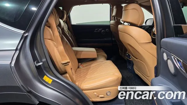 Genesis GV80 — фото 12