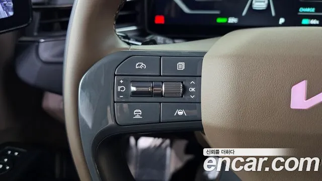 Kia EV9 — фото 33