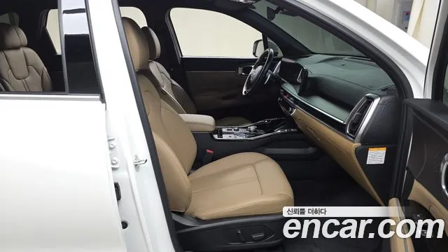 Kia Sorento — фото 26
