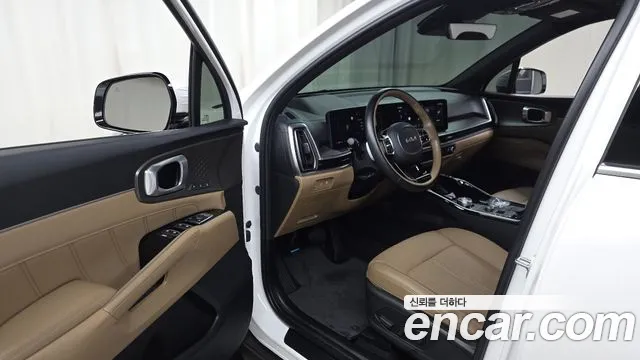 Kia Sorento — фото 10