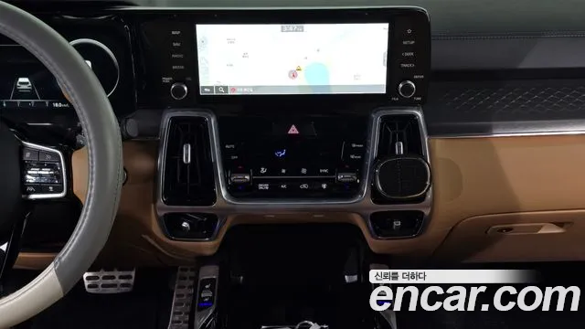 Kia Sorento — фото 13