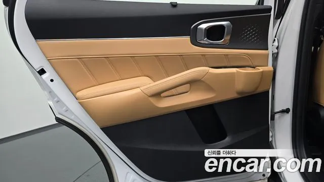 Kia Sorento — фото 25