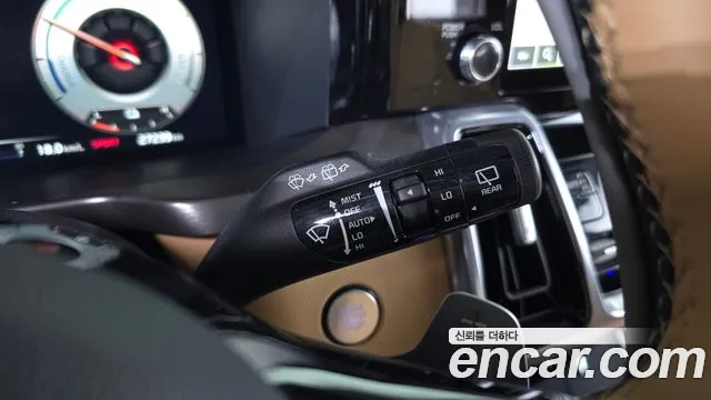 Kia Sorento — фото 28
