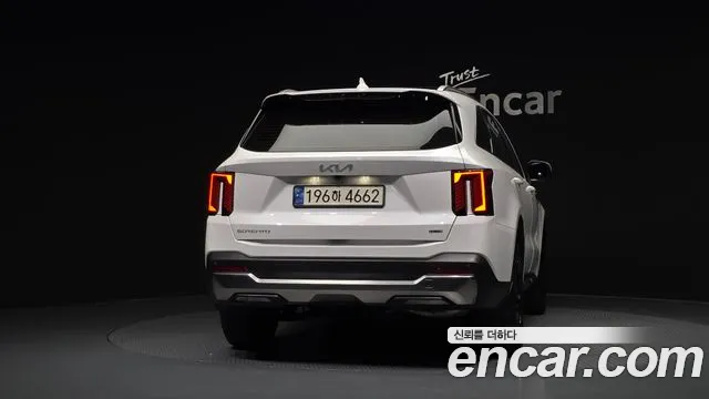 Kia Sorento — фото 4